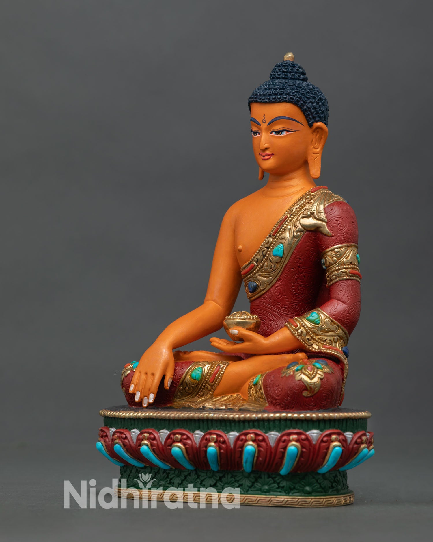 Shakyamuni Buddha Statue - Symbol of Wisdom and Peace