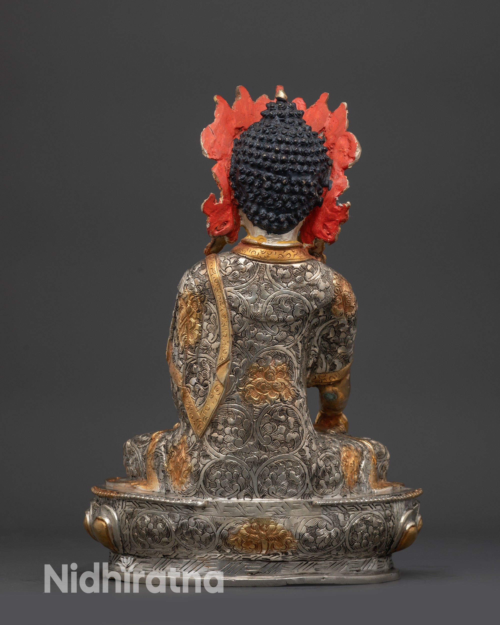 Crowned Shakyamuni Buddha Statue