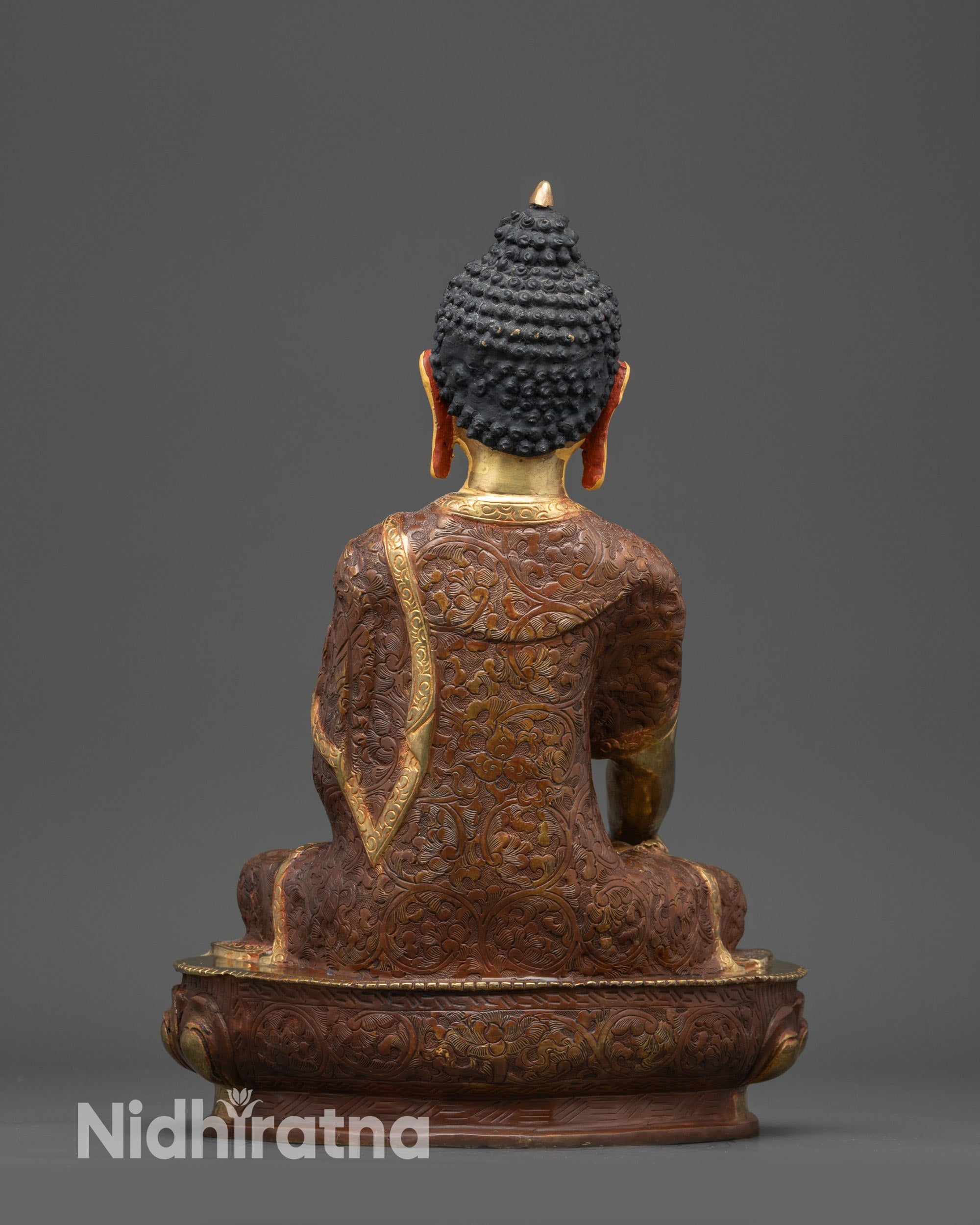 Buddha Shakyamuni Statue
