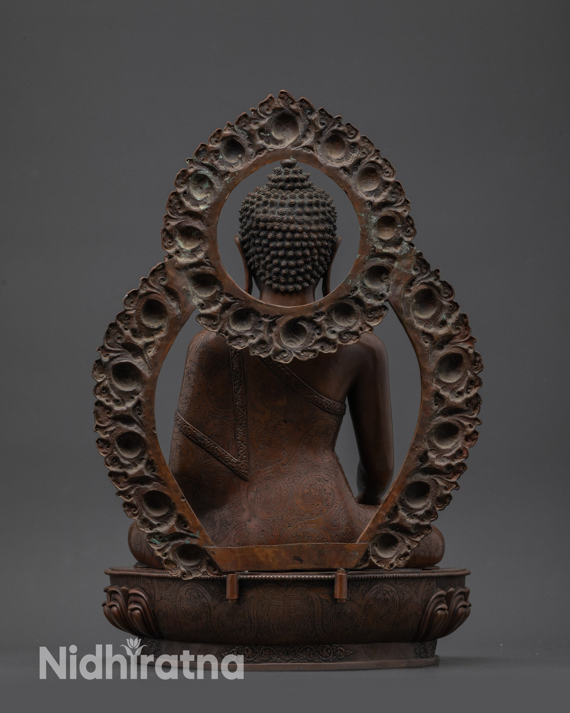 Buddha Shakyamuni Statue