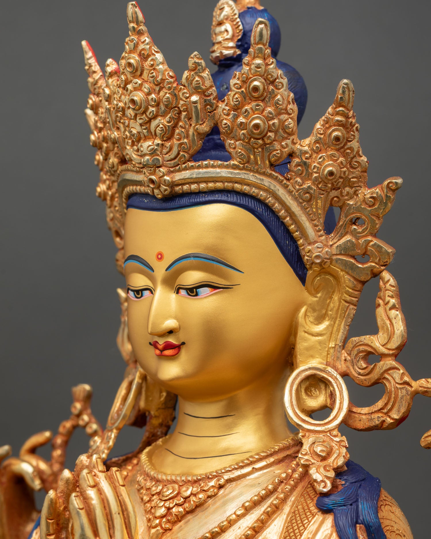 Chenrezig Statue for Shrine – Tibetan Compassion Deity Art