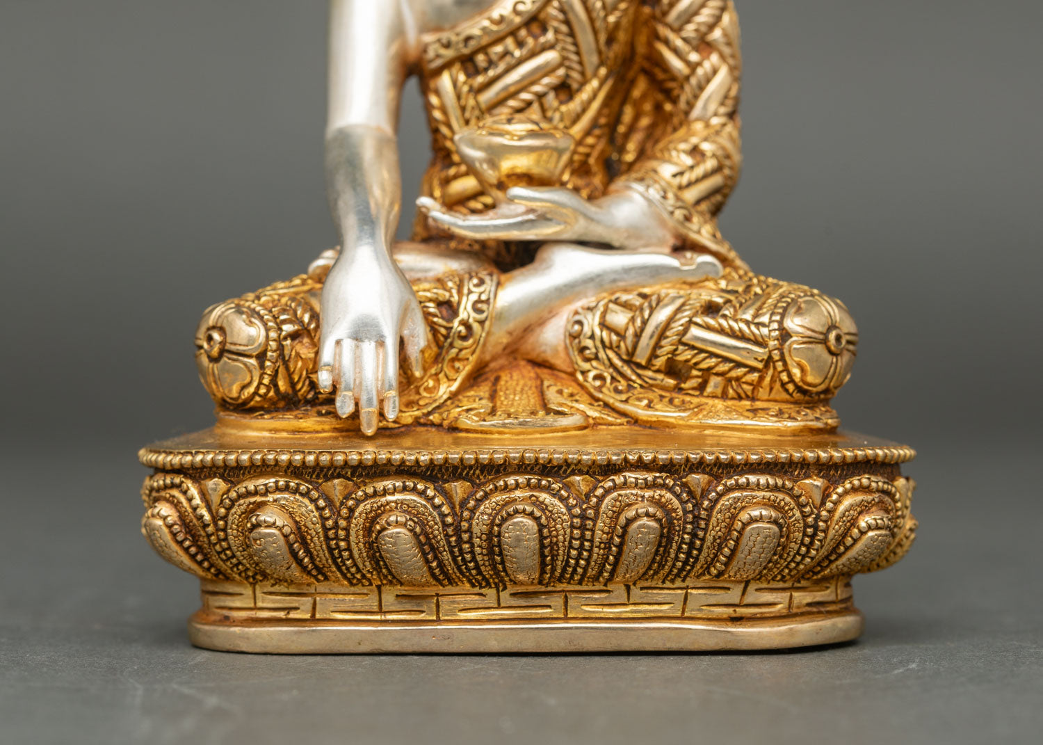 Shakyamuni Buddha Statue | Lost-Wax Copper Art from Nepal