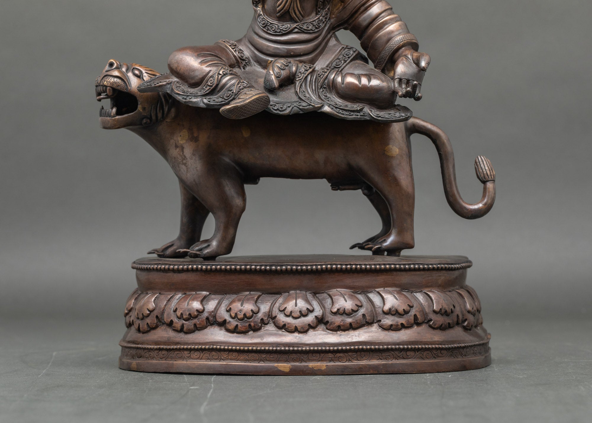 Guru Rinpoche Statue