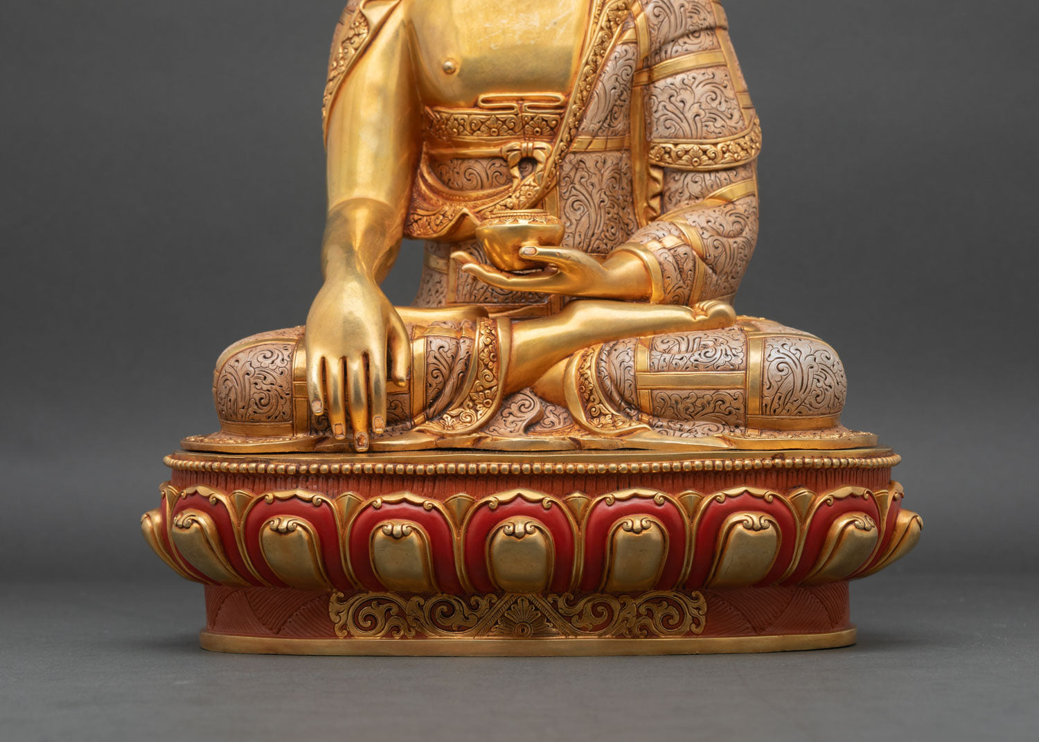 Beautiful Shakyamuni Buddha Statue | Buddhist Zen Decor
