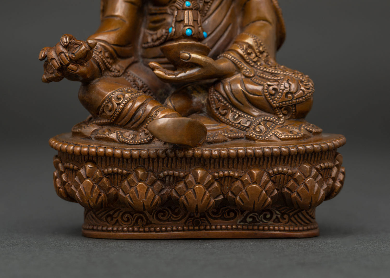 Guru Rinpoche Statue | Traditional Himalayan Buddhist Sculpture