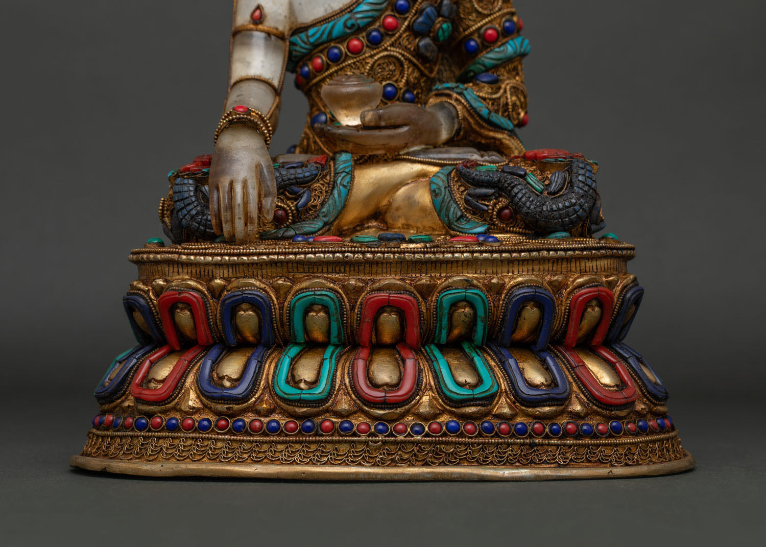 Buddha Shakyamuni Statue
