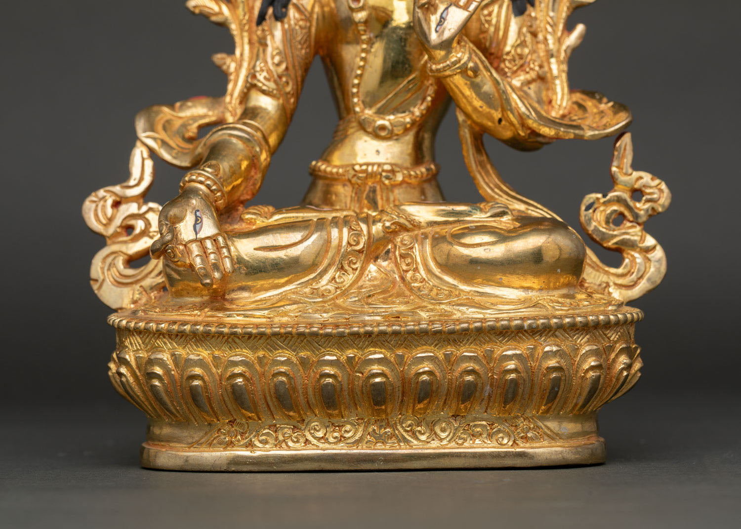White Tara Statue | Seven-Eyed Goddess of Healing