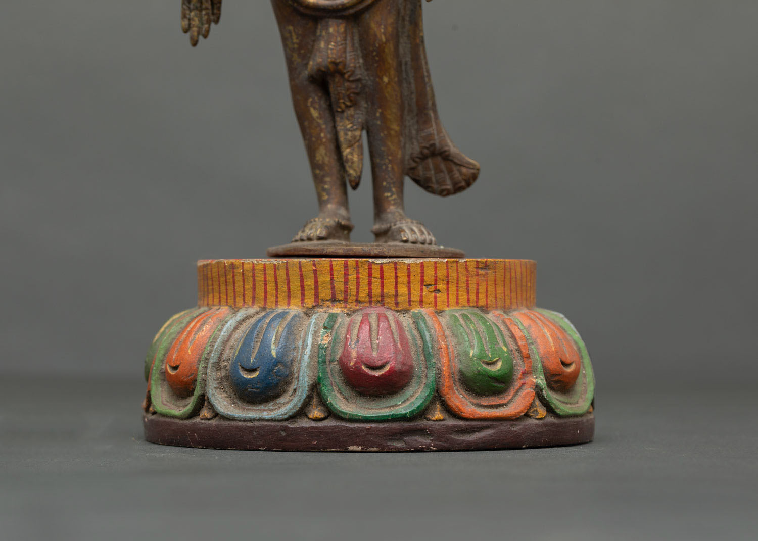 Padmapani Lokeshvara Statue - Traditional Buddhist Art