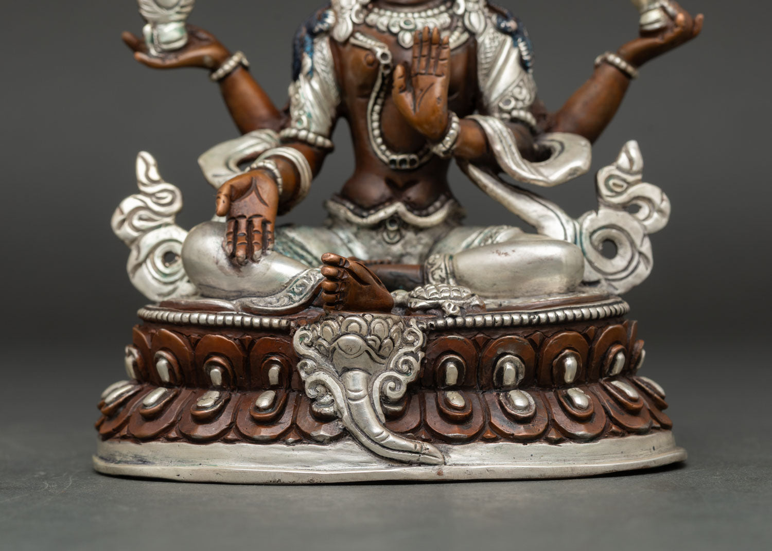 Laxmi Statue | Sacred Hindu Wealth and Prosperity Idol