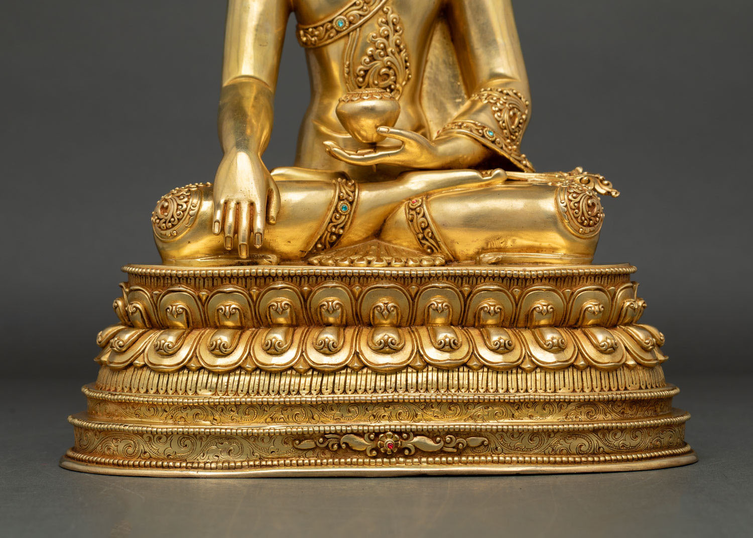 Sangye Shakya Tubpa Statue | Sage of the Sakya Clan