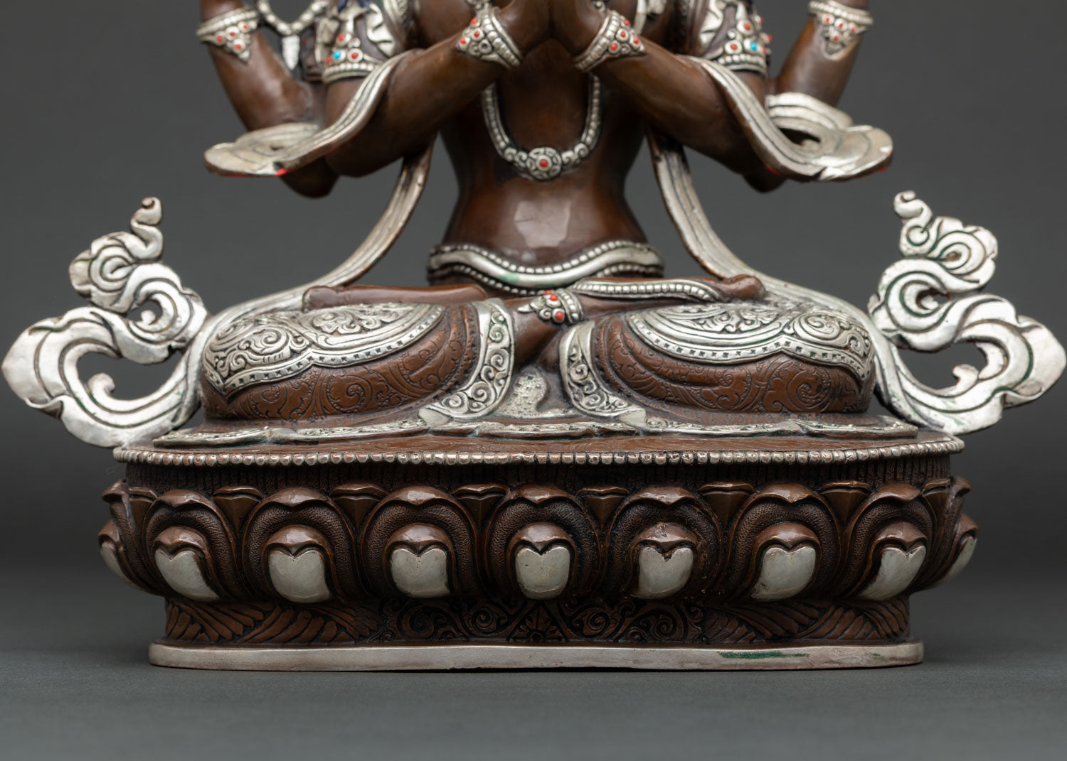 Chenrezig Statue
