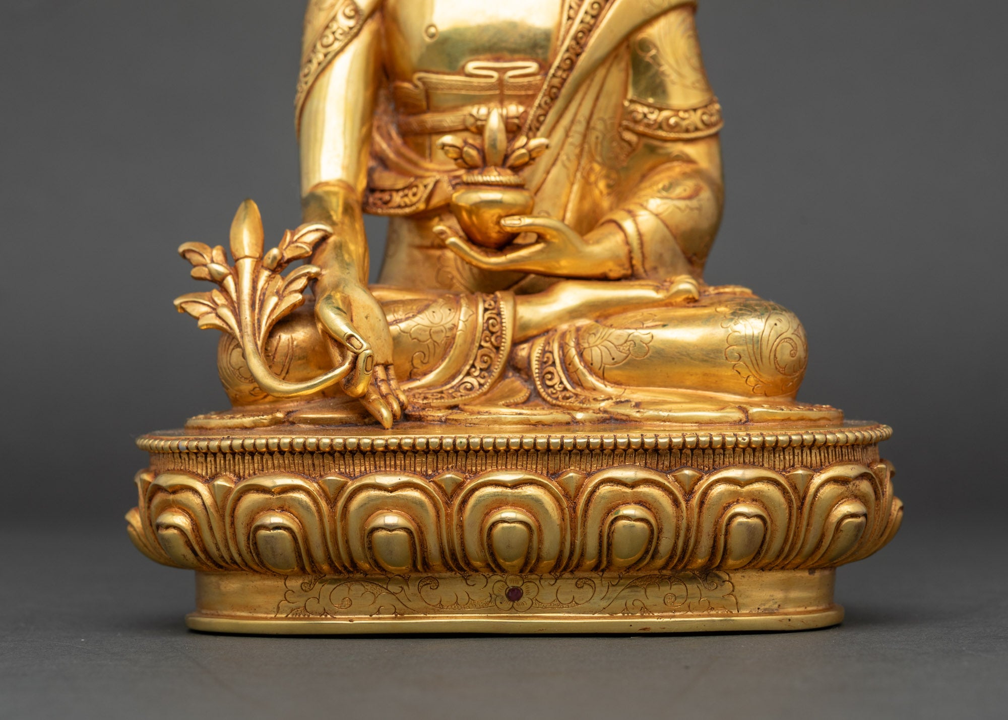 Bhaisajyaguru Medicine Buddha Statue | Tibetan Healing Deity