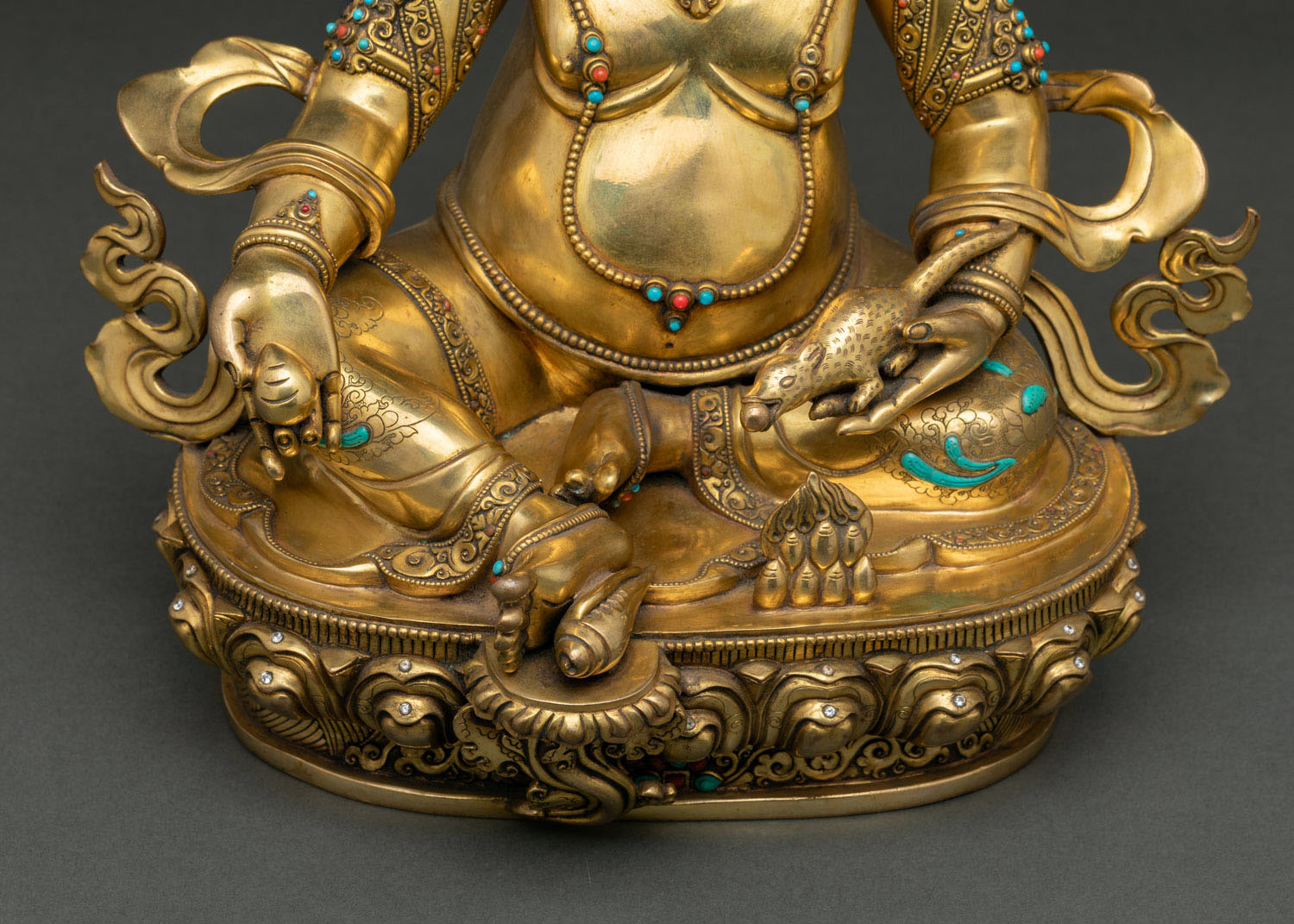 Dzambhala Statue