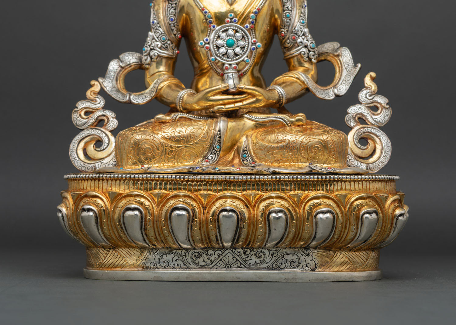Vairocana Buddha Statue | Cosmic Buddha of Vajrayana Buddhism