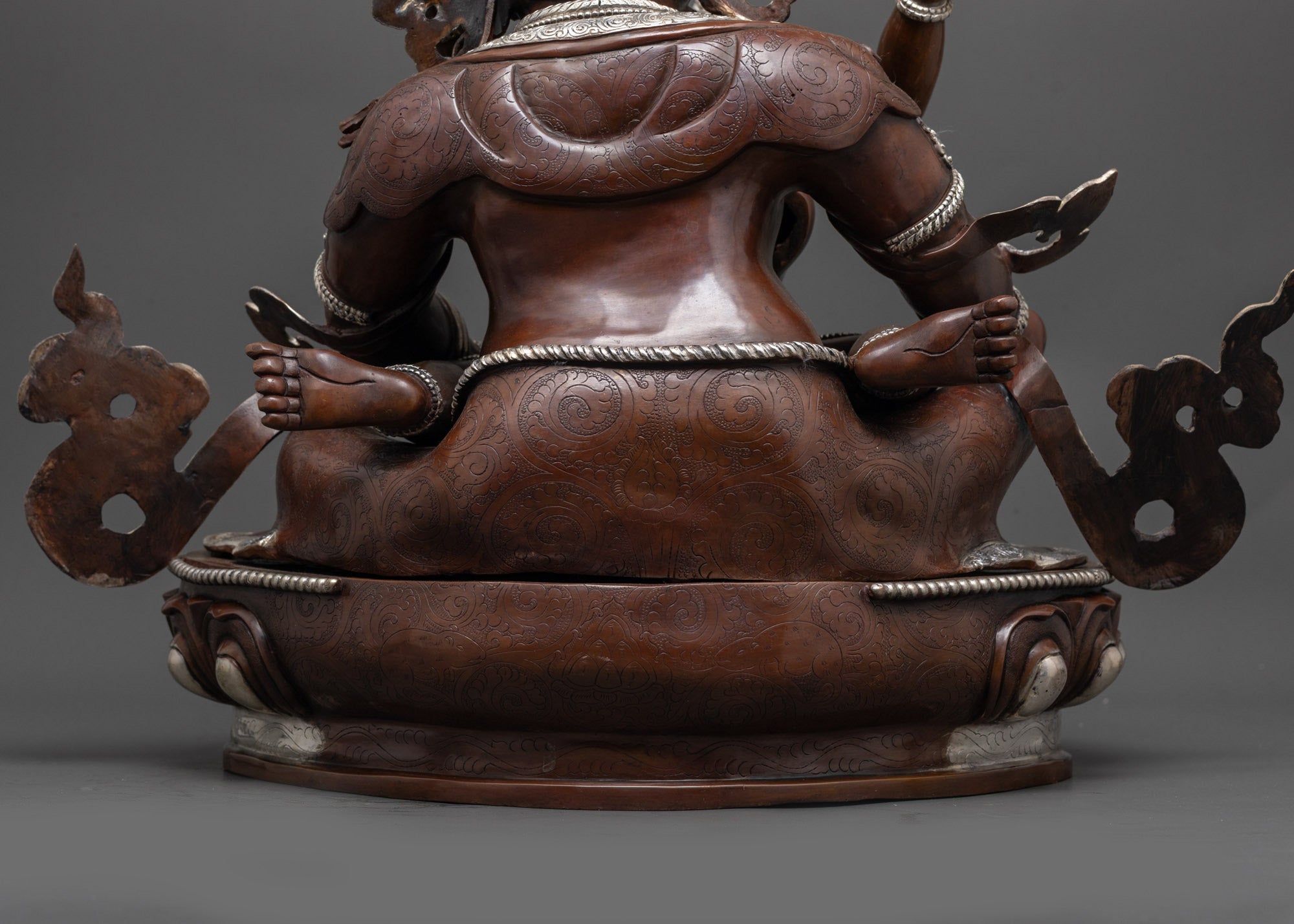 Red Dzambhala Statue