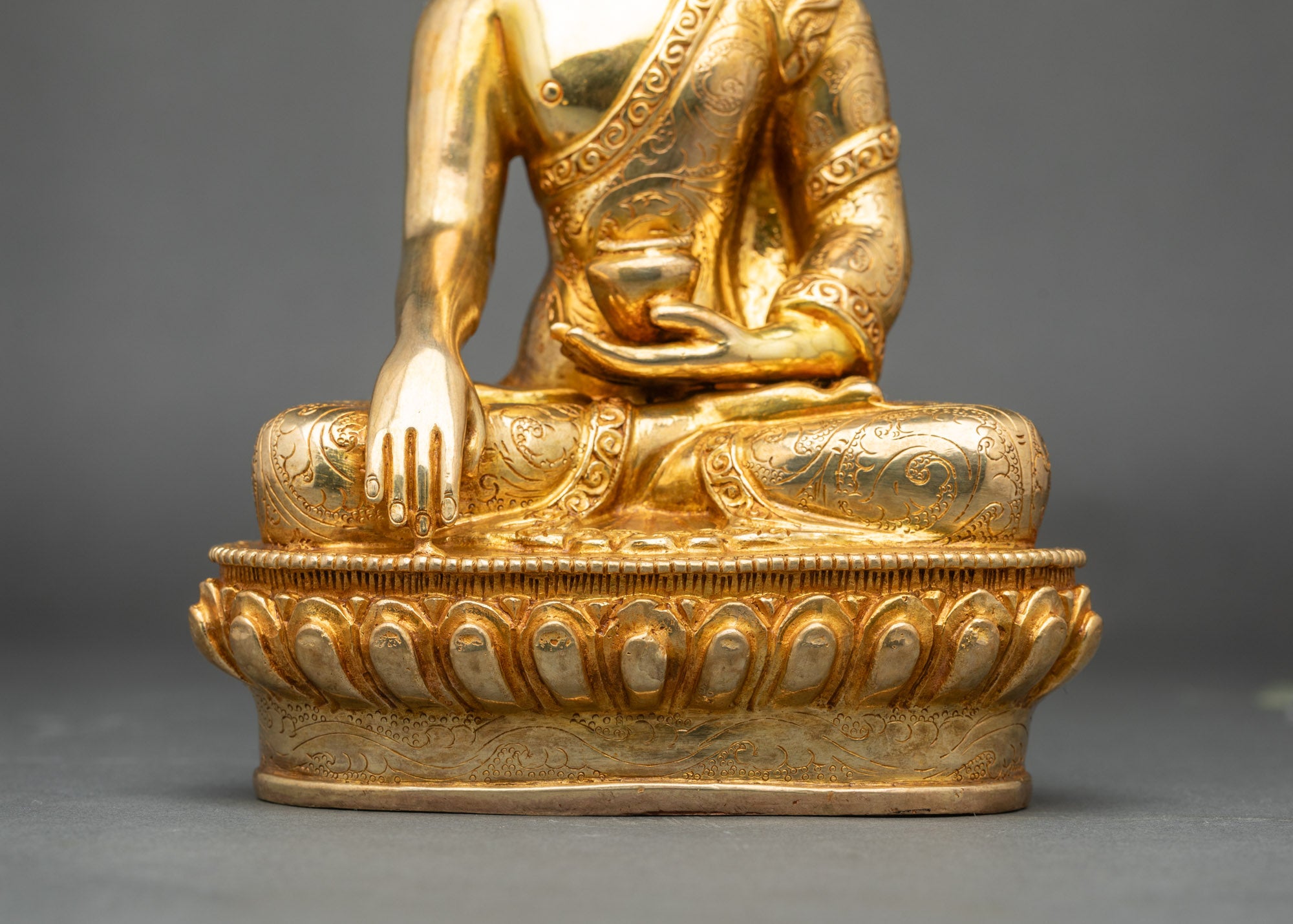 Shakyamuni Buddha Meditation Statue – Buddhist Spiritual Art