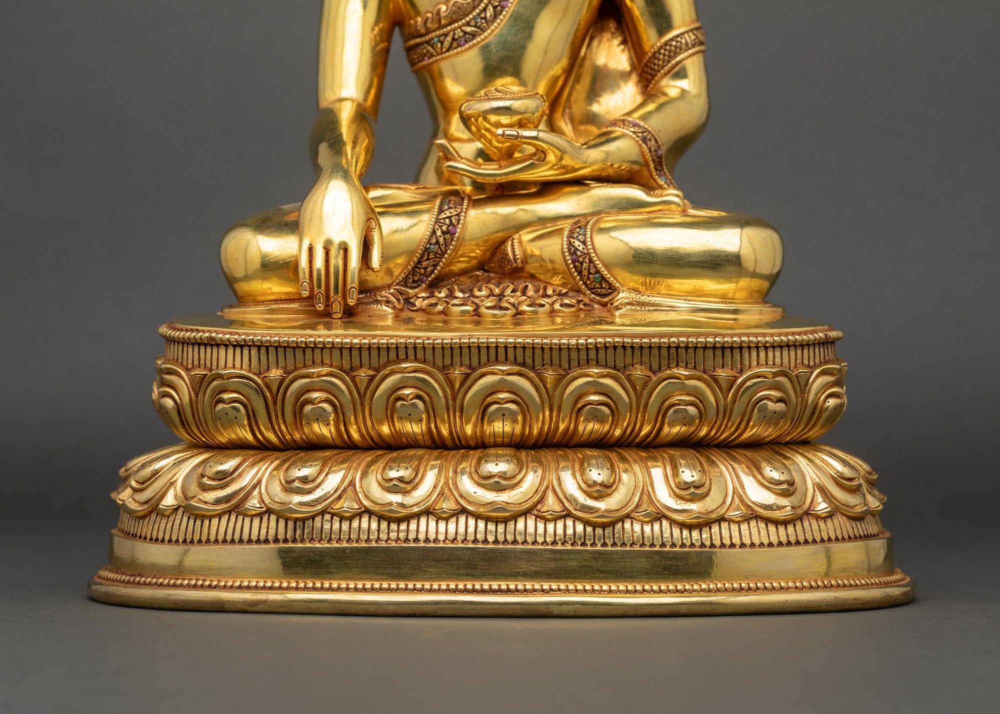 Elegant Shakyamuni Buddha Statue | Add Serenity to Your Home