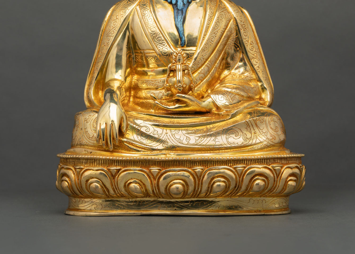 Spiritual Icon of Zhabdrung Rinpoche | Tibetan Buddhist Statue