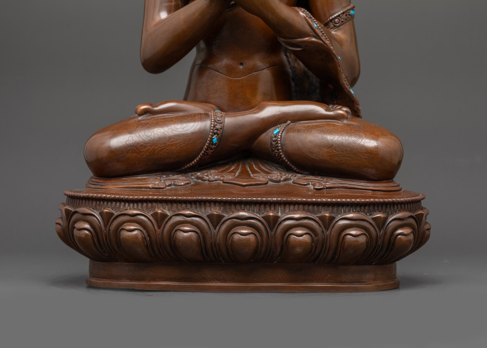 Seated Vairocana Buddha – Handmade Tibetan Buddhist Altar Statue