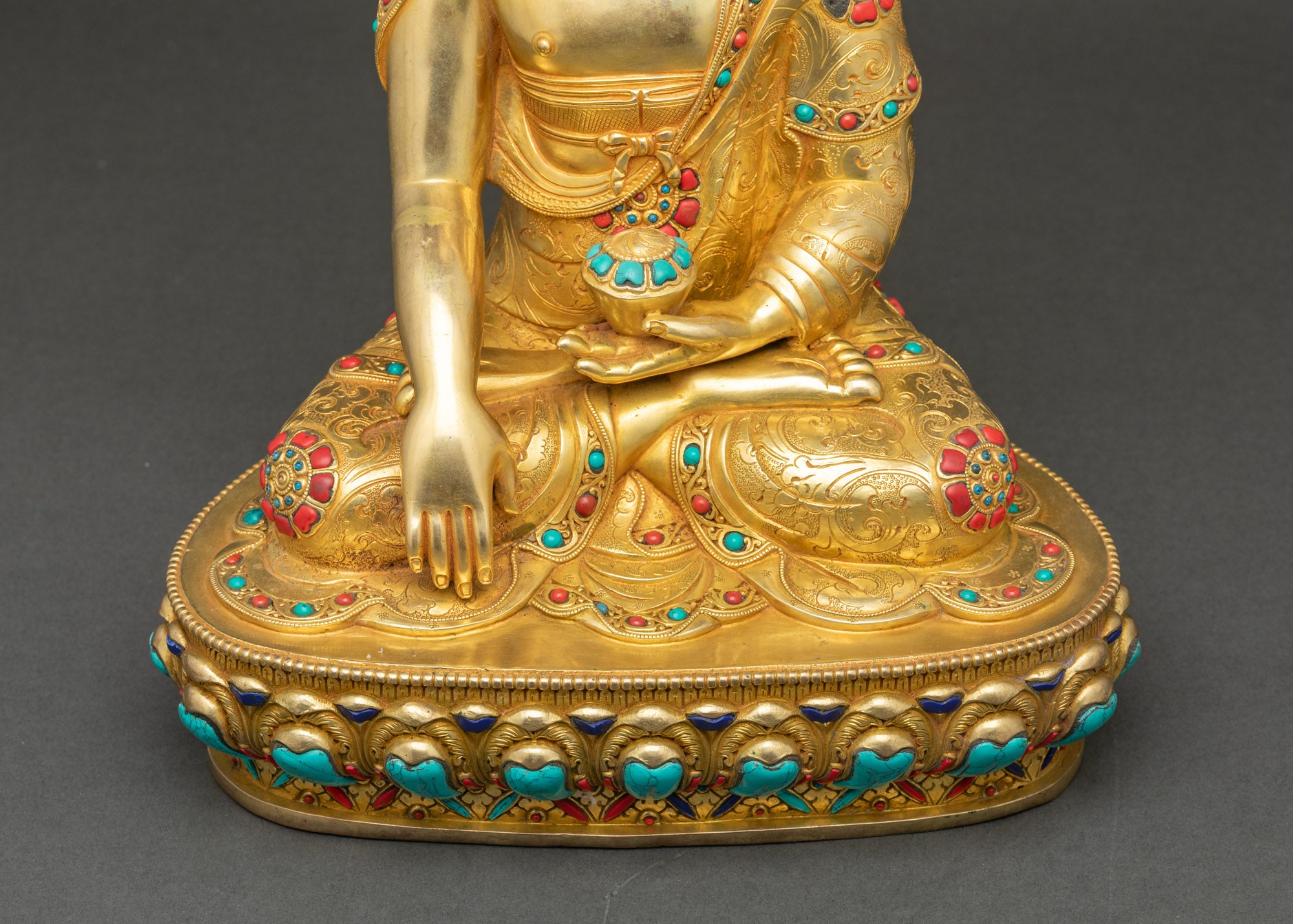 Shakyamuni Buddha Statue | Classic Buddhist Meditation Figure