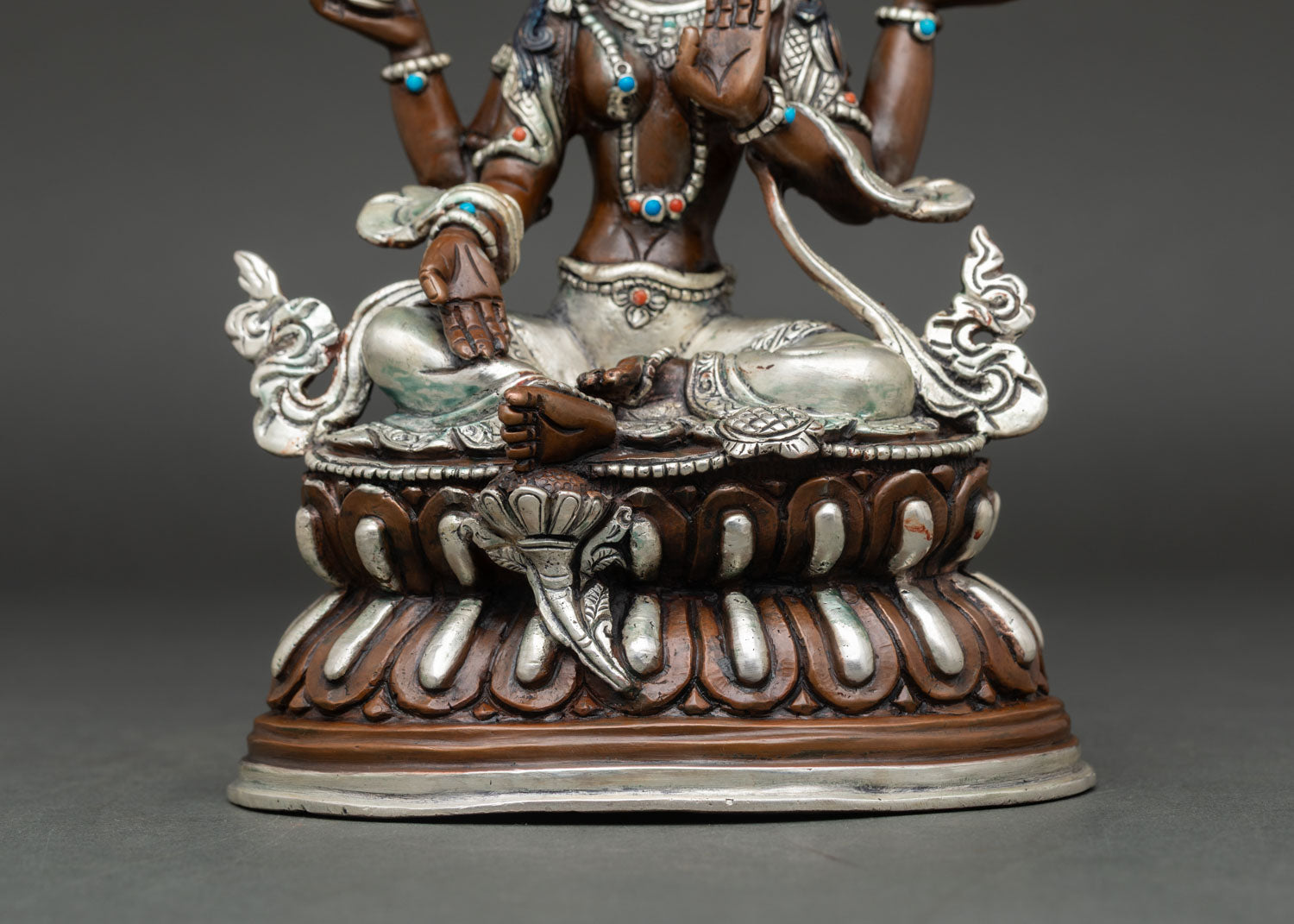 Laxmi Statue | Spiritual Goddess of Wealth and Blessings