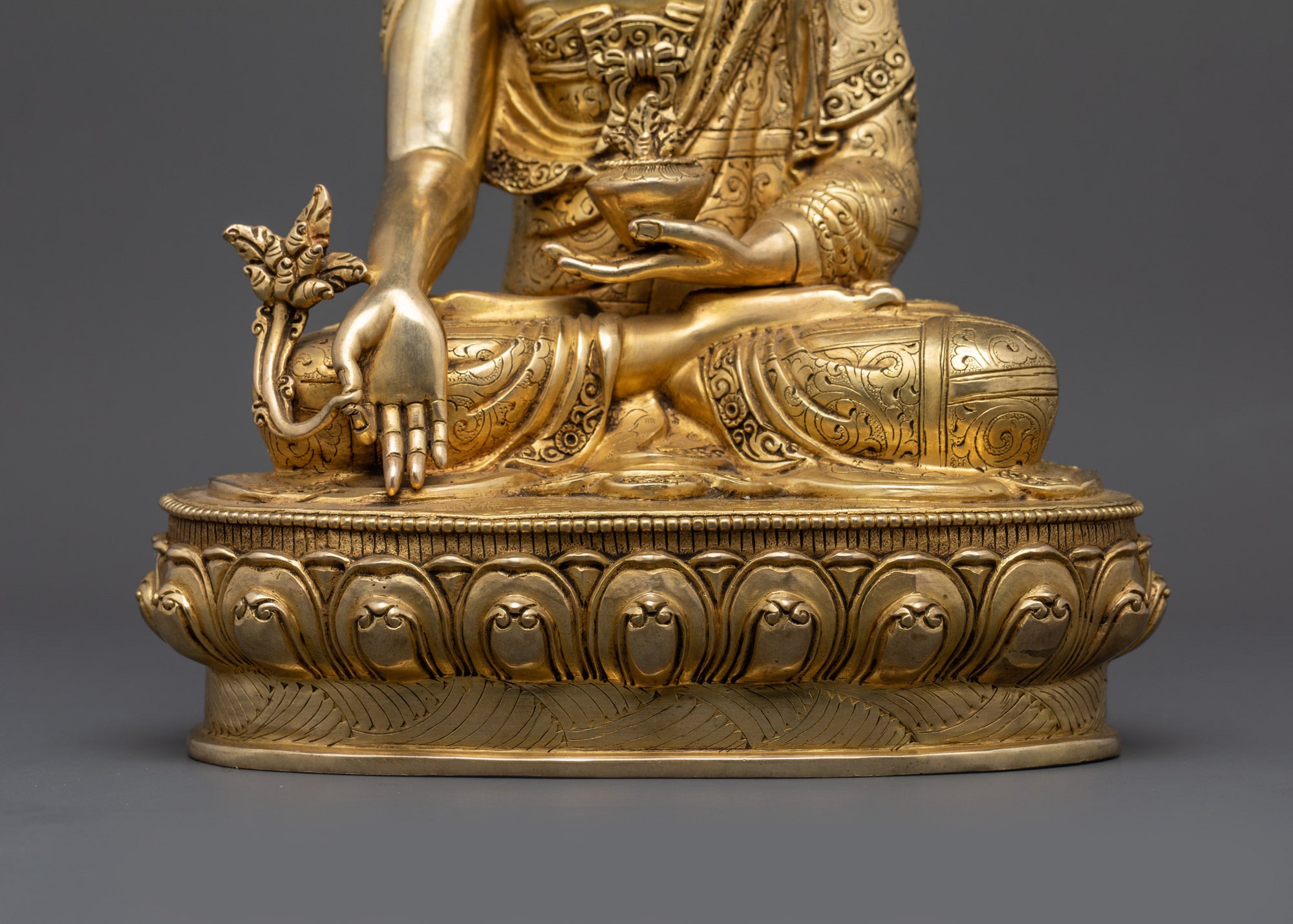 Bhaisajyaguru Medicine Buddha Statue | Buddhist Healing Sculpture