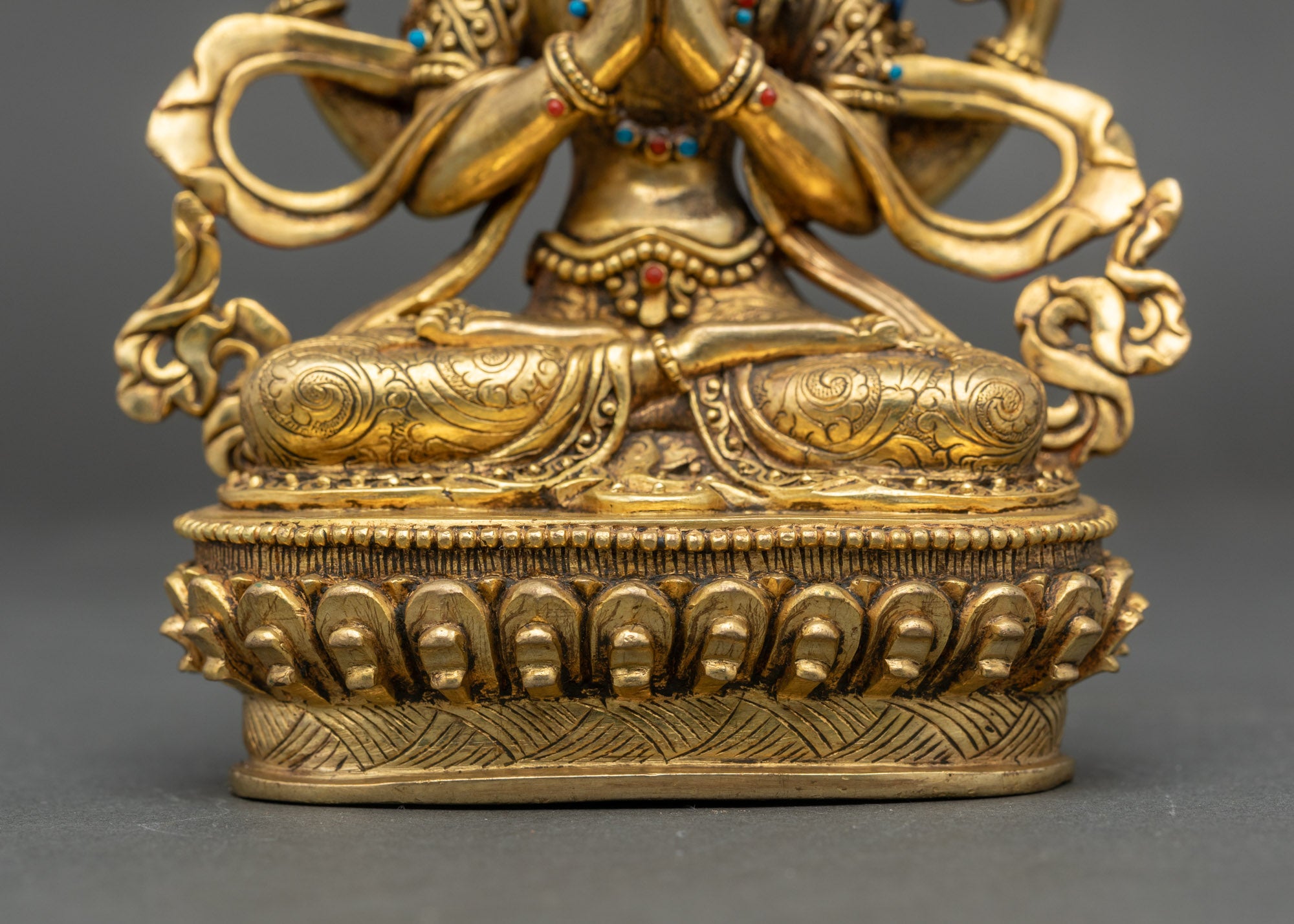 Avalokiteshvara Statue | Cultivate Mercy and Enlightened Awareness