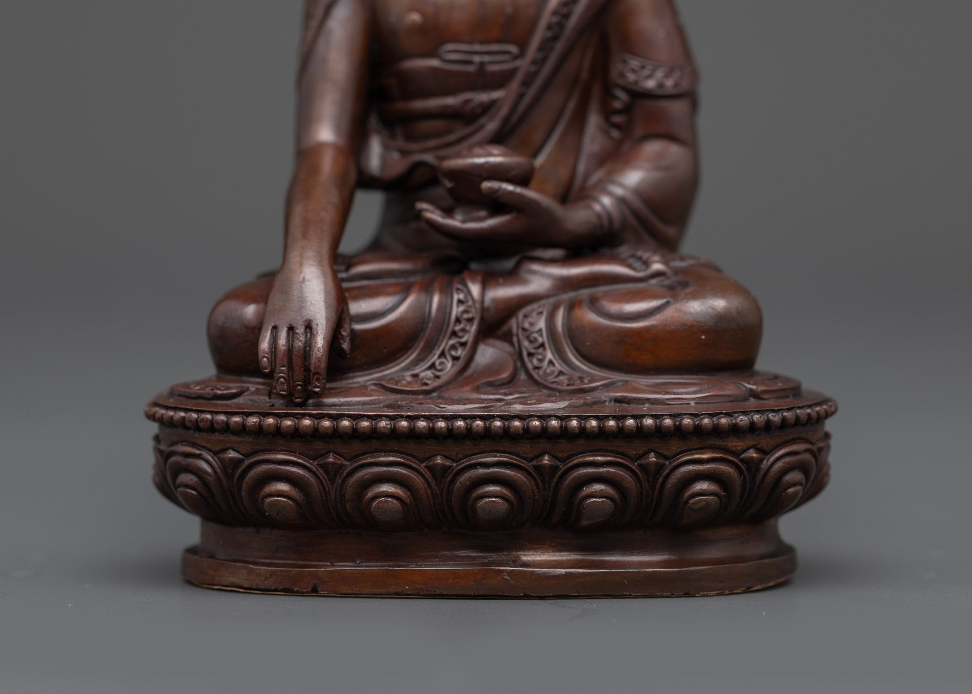 Buddha Shakyamuni Statue