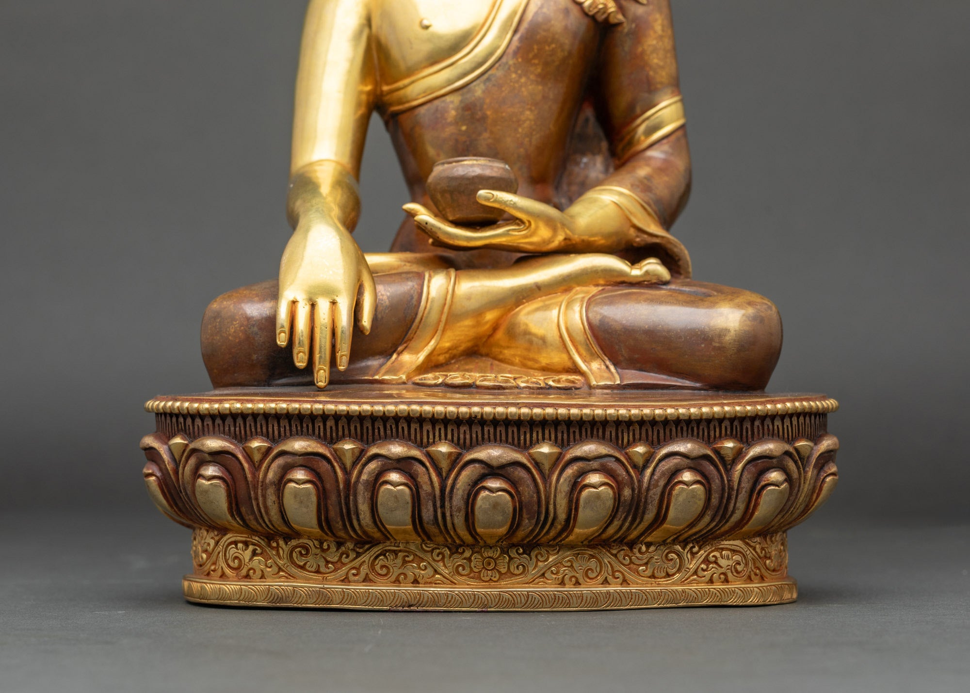 Buddha Statue – Handcrafted Sculpture for Meditation Practice
