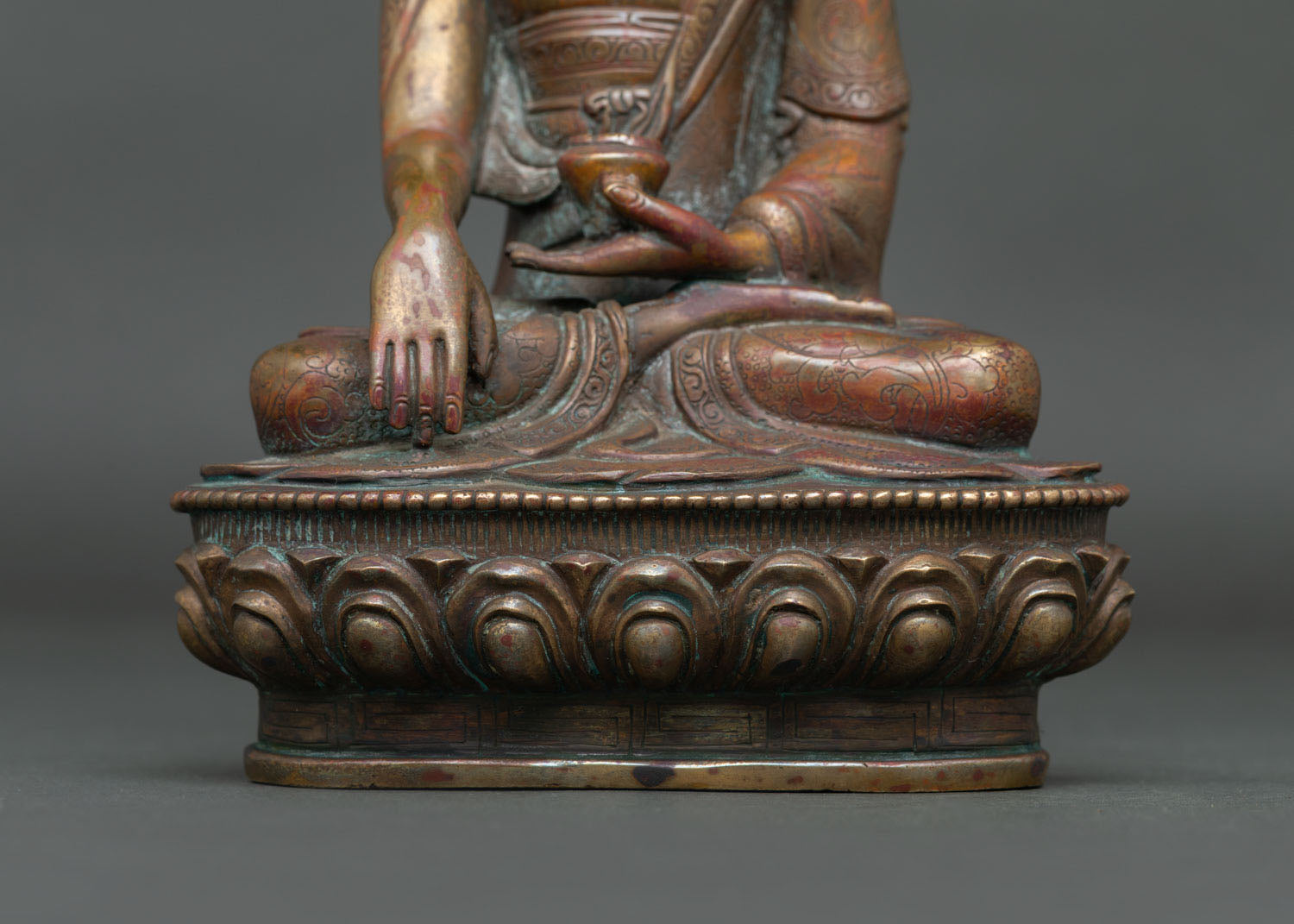 Shakyamuni Buddha Statue