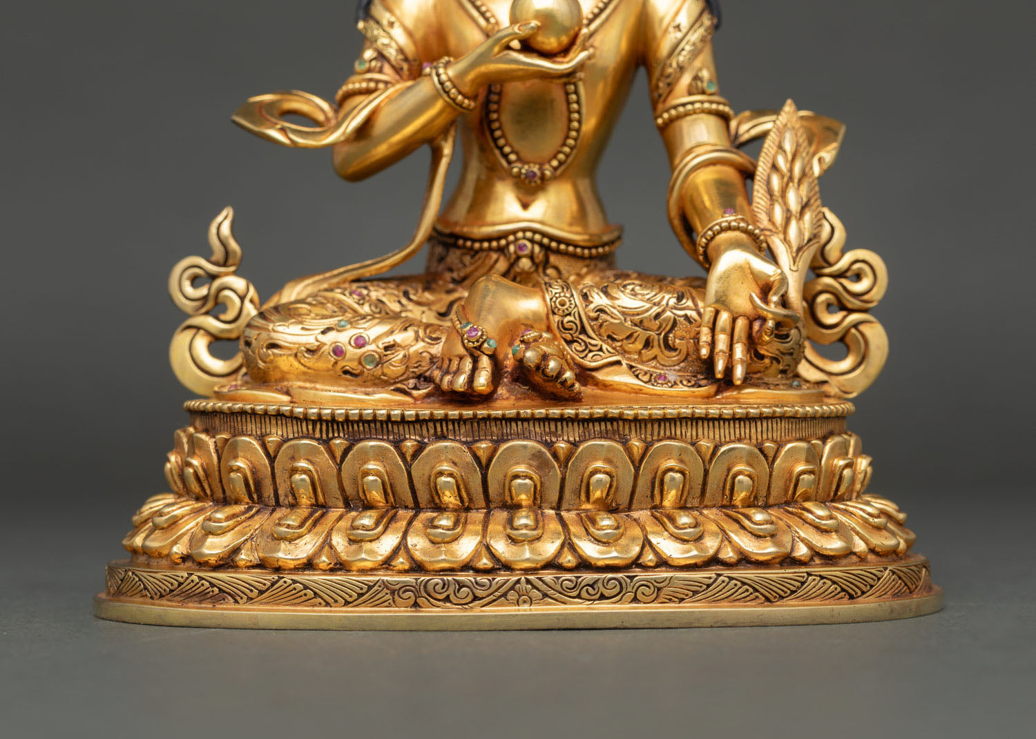 Kshitigarba Statue