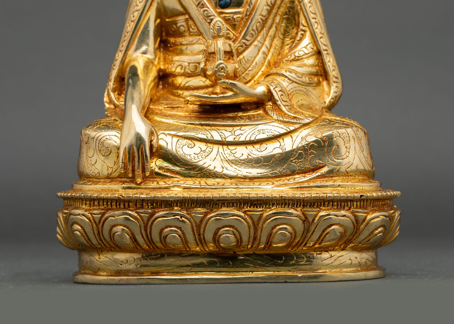 Handmade Ngawang Namgyal Statue – Tibetan Buddhist Decor