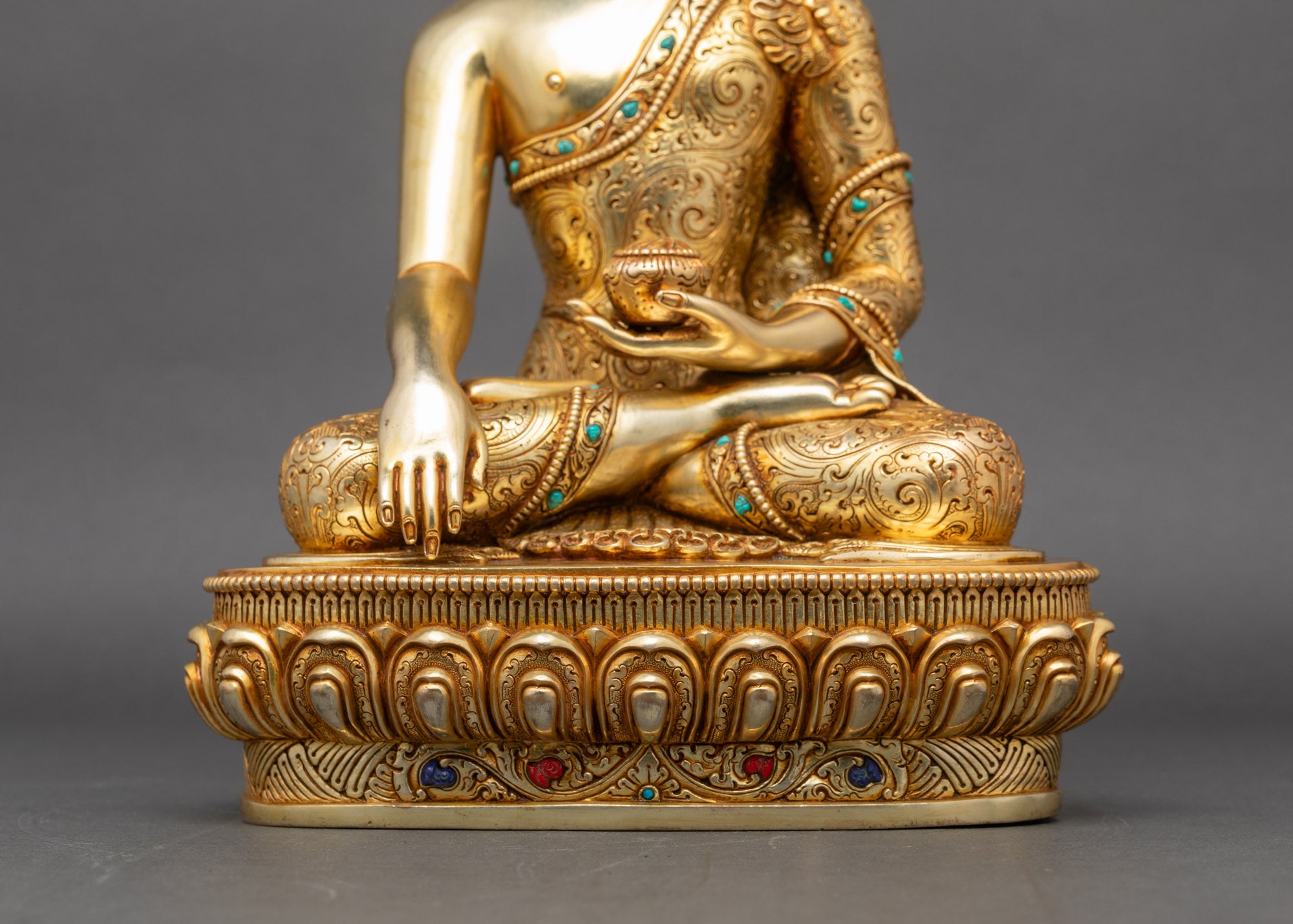 Buddha Statue | Zen-Inspired Sacred Buddhist Sculpture