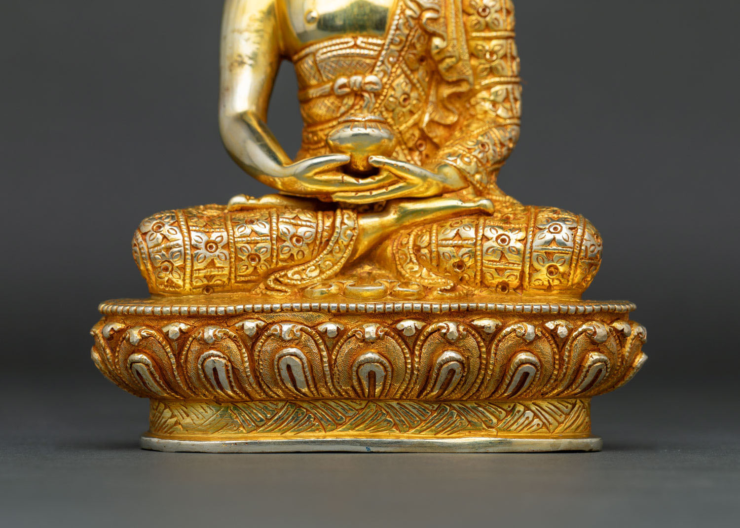 Amitabha Buddha Statue