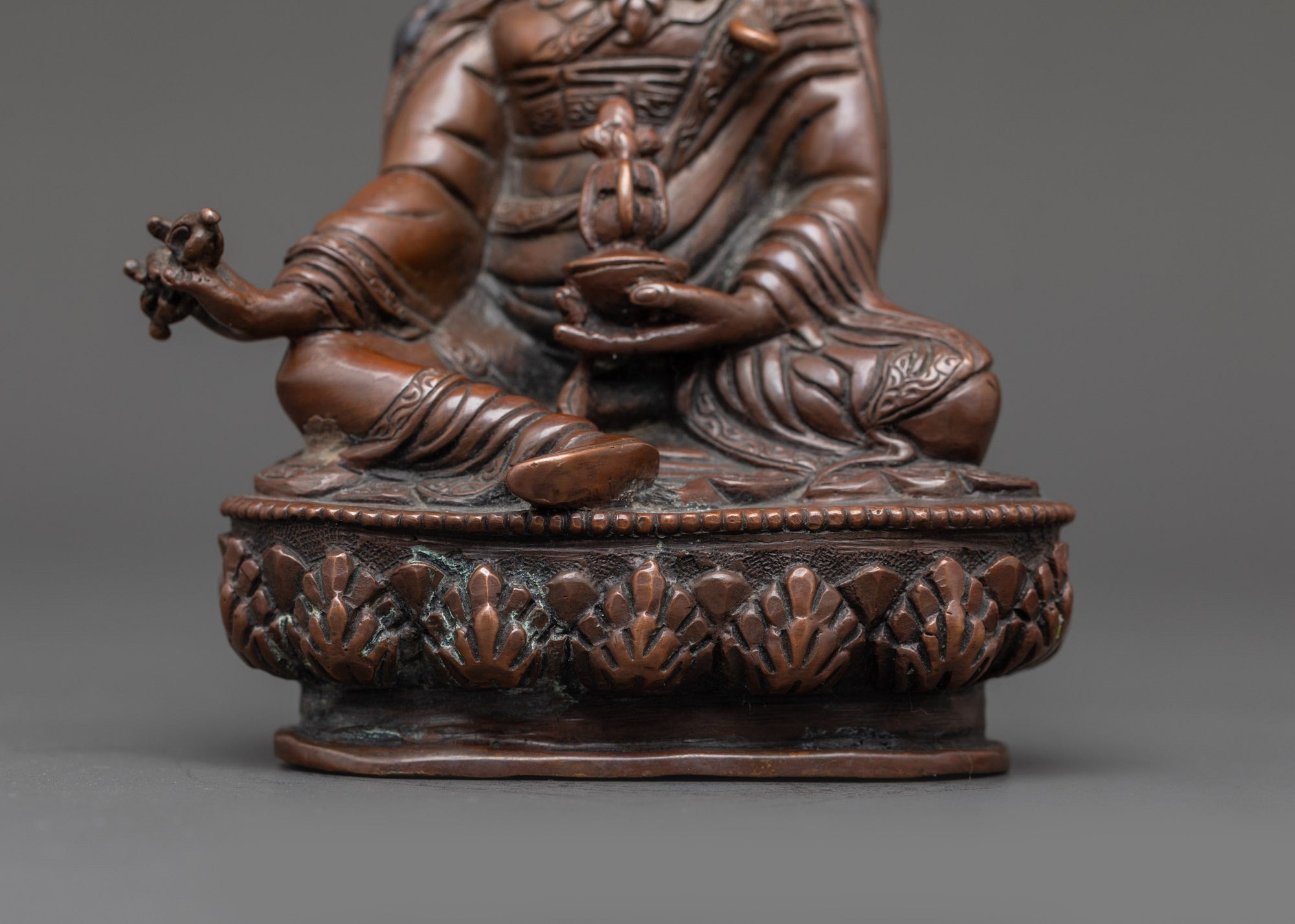 Guru Rinpoche Statue