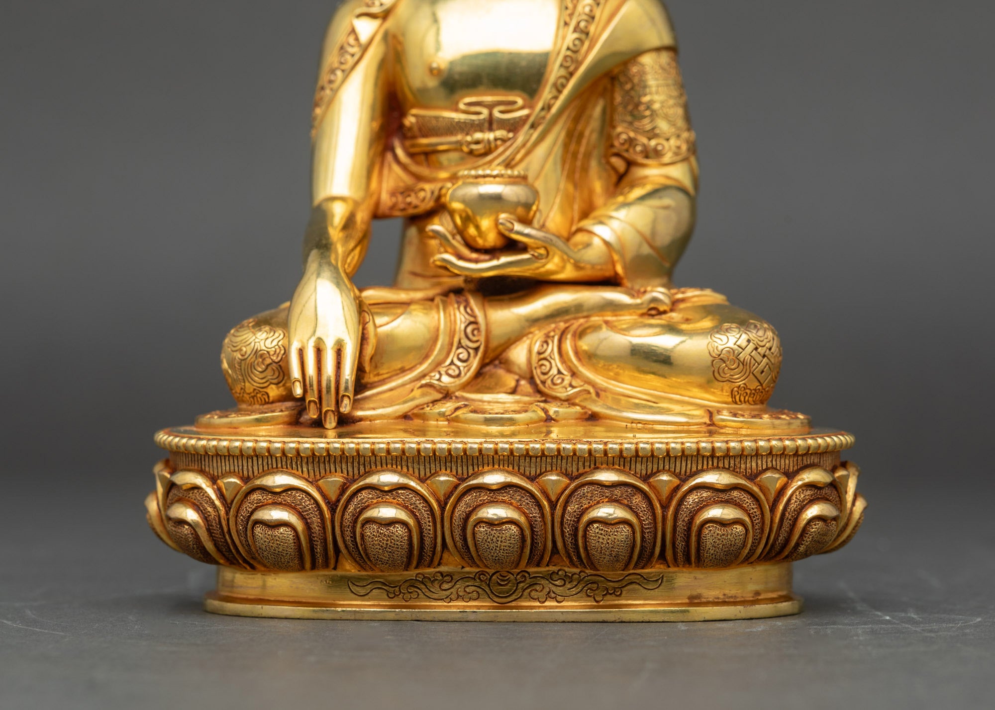 Shakyamuni Buddha Statue | Traditional Nepalese Buddhist Sculpture