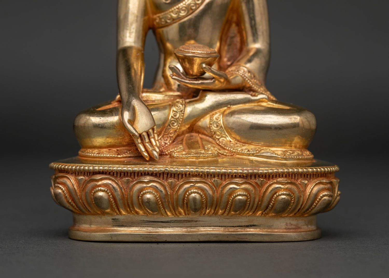 Ratnasambhava Buddha Statue | Vajrayana Buddha of Equalizing Wisdom