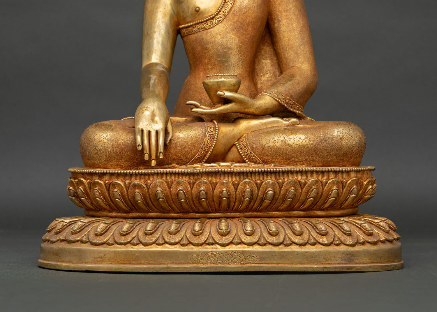 Shakyamuni Buddha Statue for Peace & Mindfulness | Tibetan Art & Craft