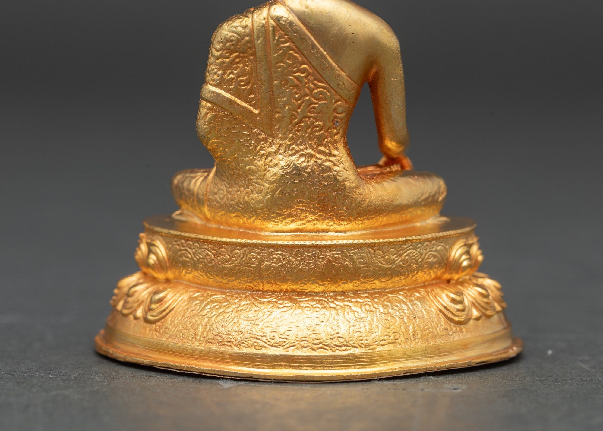 Buddha Altar Statue – Sacred Himalayan Art for Meditation