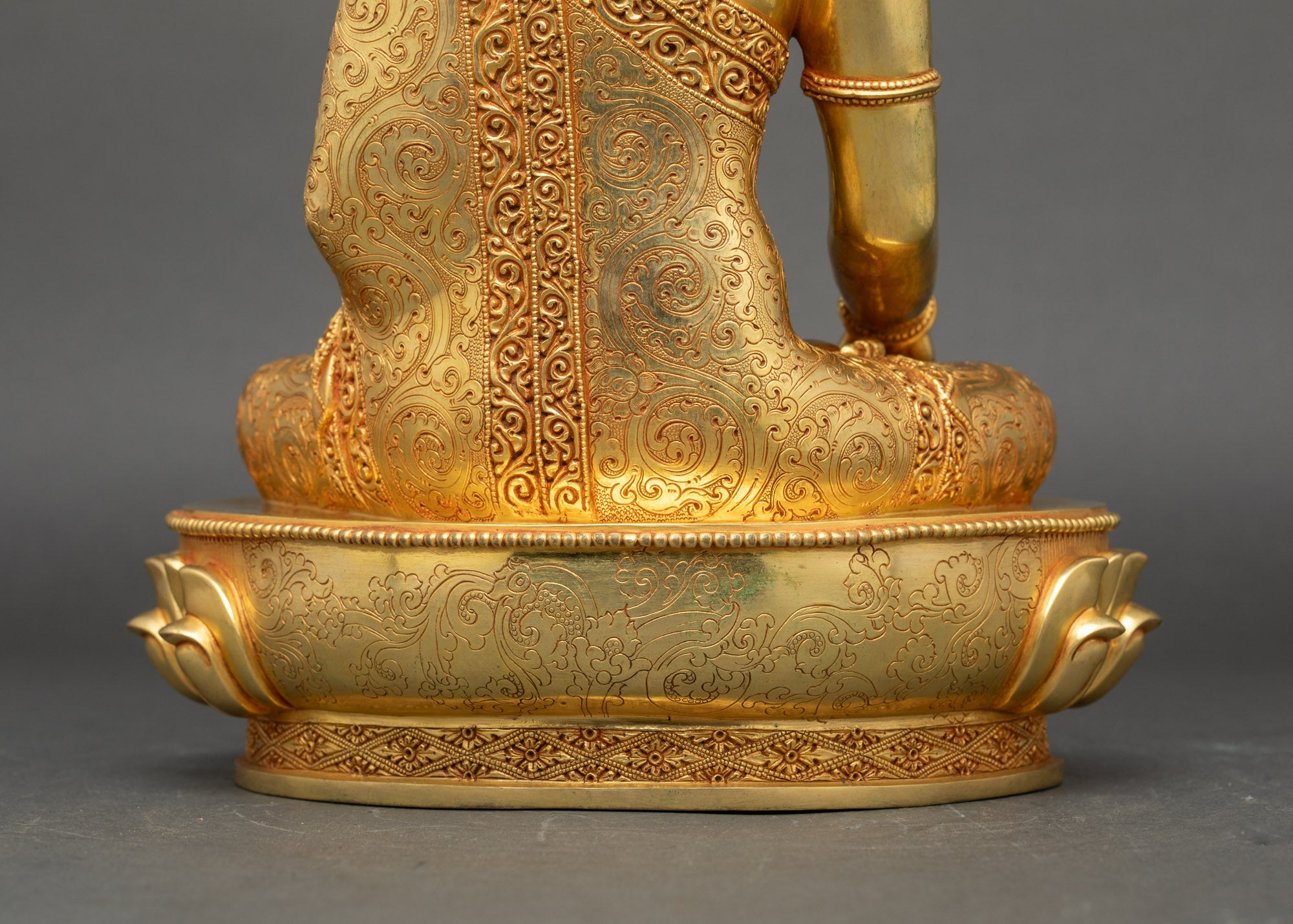 Crowned Buddha Shakyamuni Statue | Nepalese Enlightenment Art
