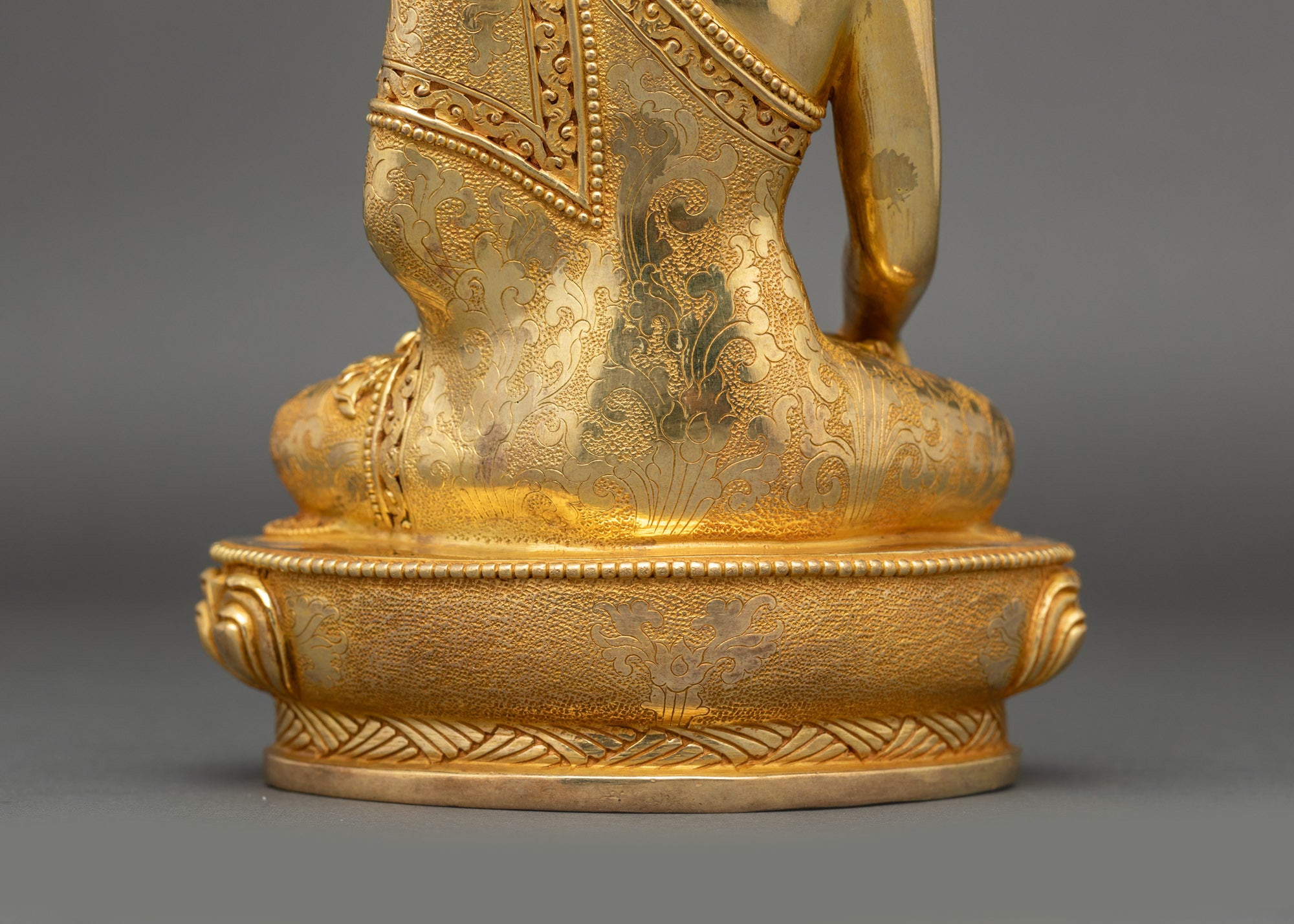 Shakyamuni Buddha Statue