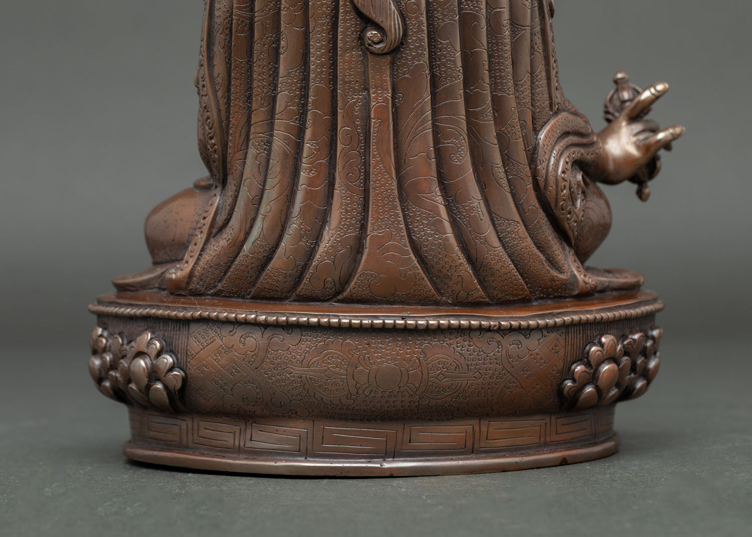 Guru Rinpoche Statue
