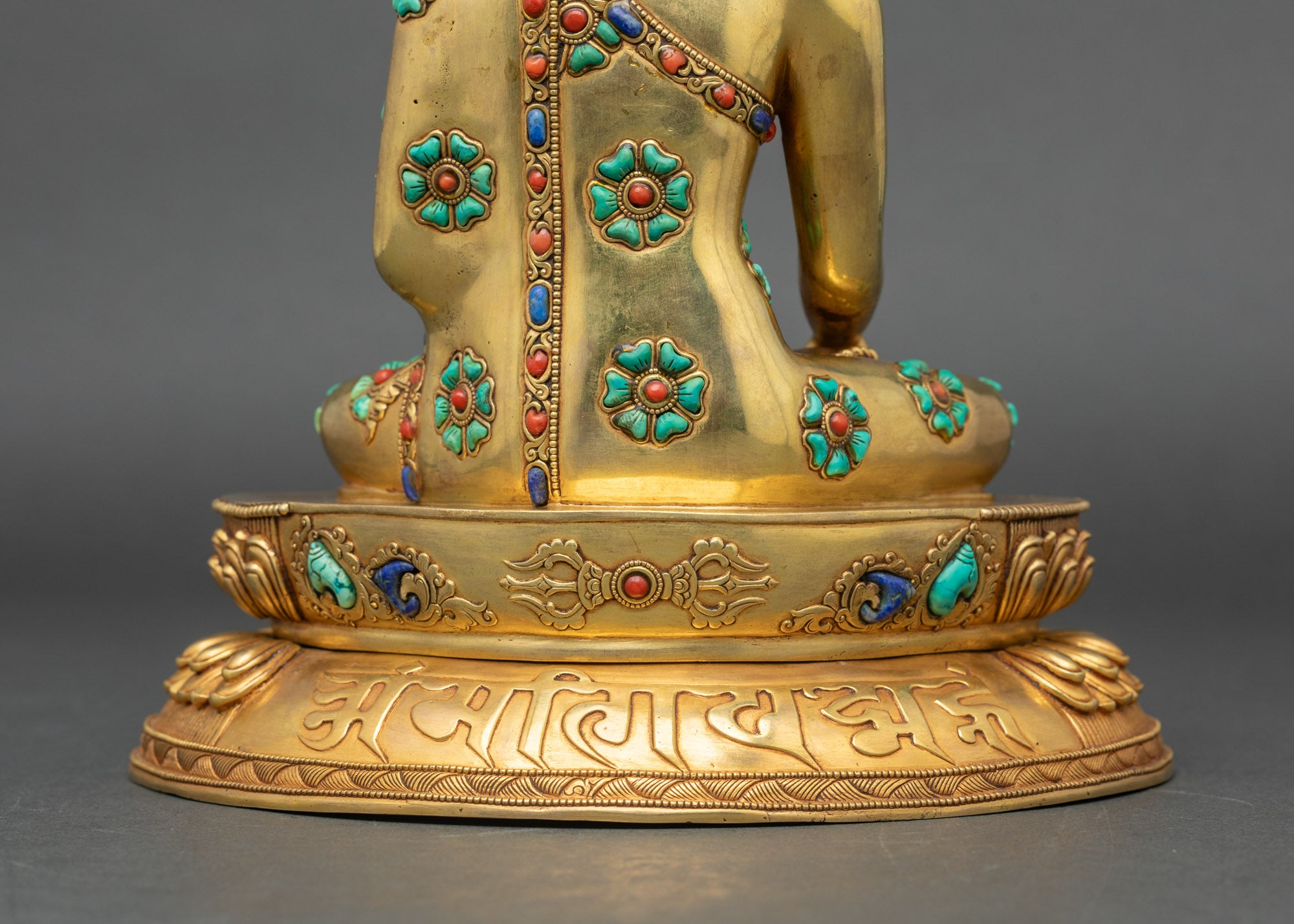 Shakyamuni Buddha Statue from Nepal | Peaceful Meditation Sculpture