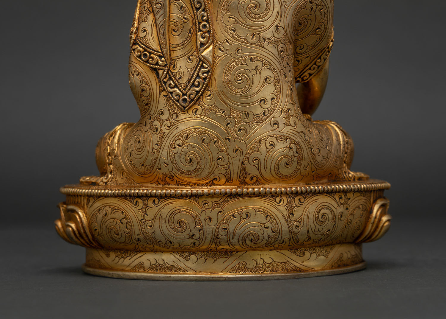 Shakyamuni Buddha Statue | Symbol of Wisdom & Enlightenment