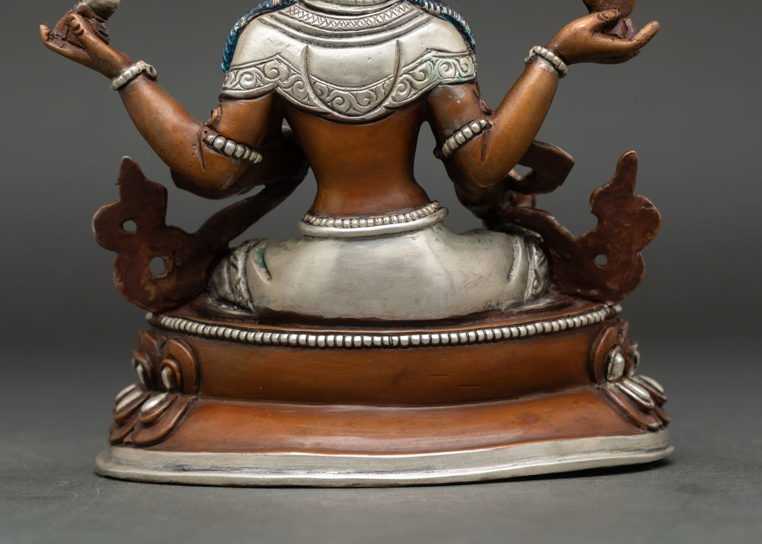 Laxmi Statue | Sacred Hindu Wealth and Prosperity Idol