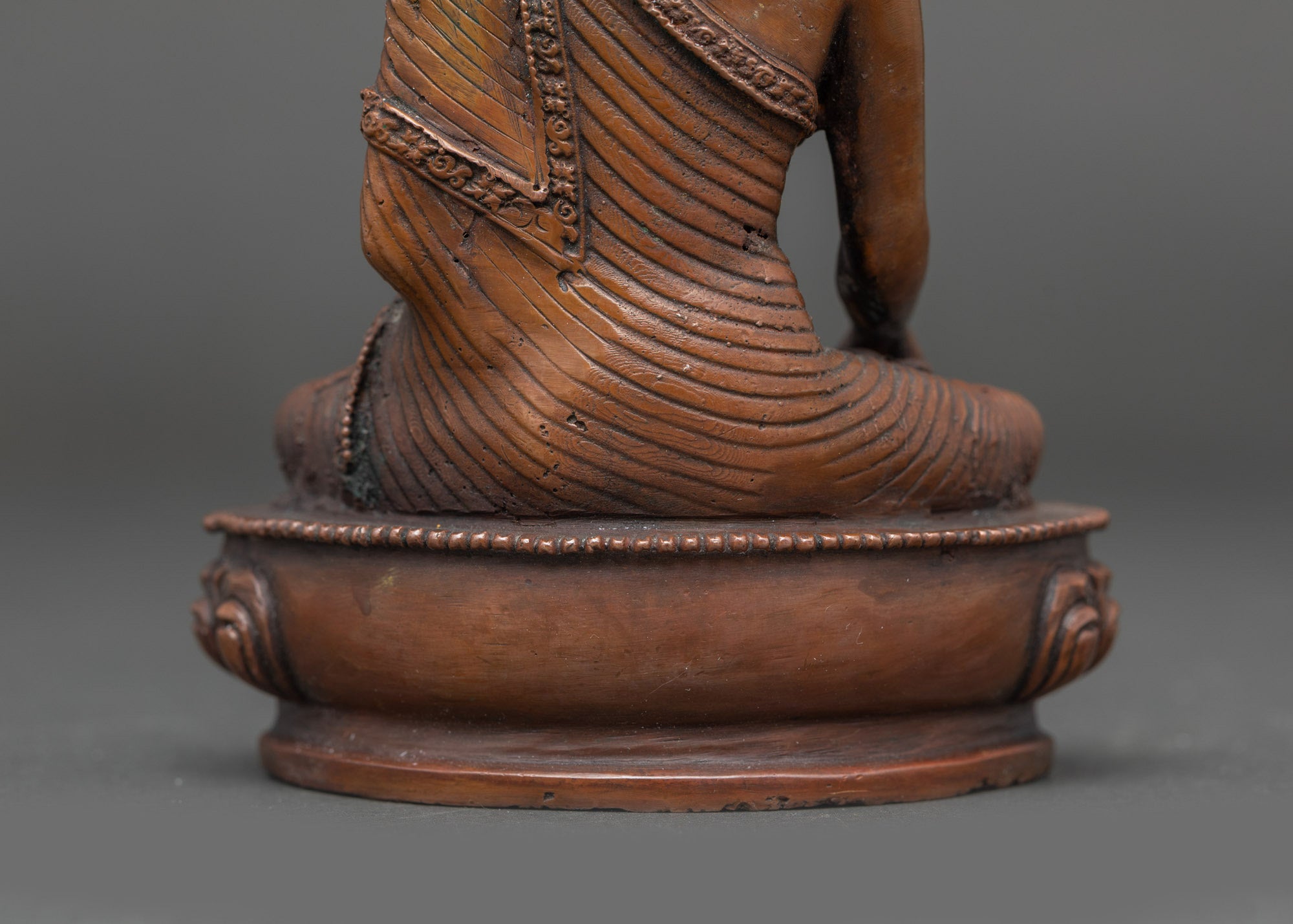 Buddha Shakyamuni Statue