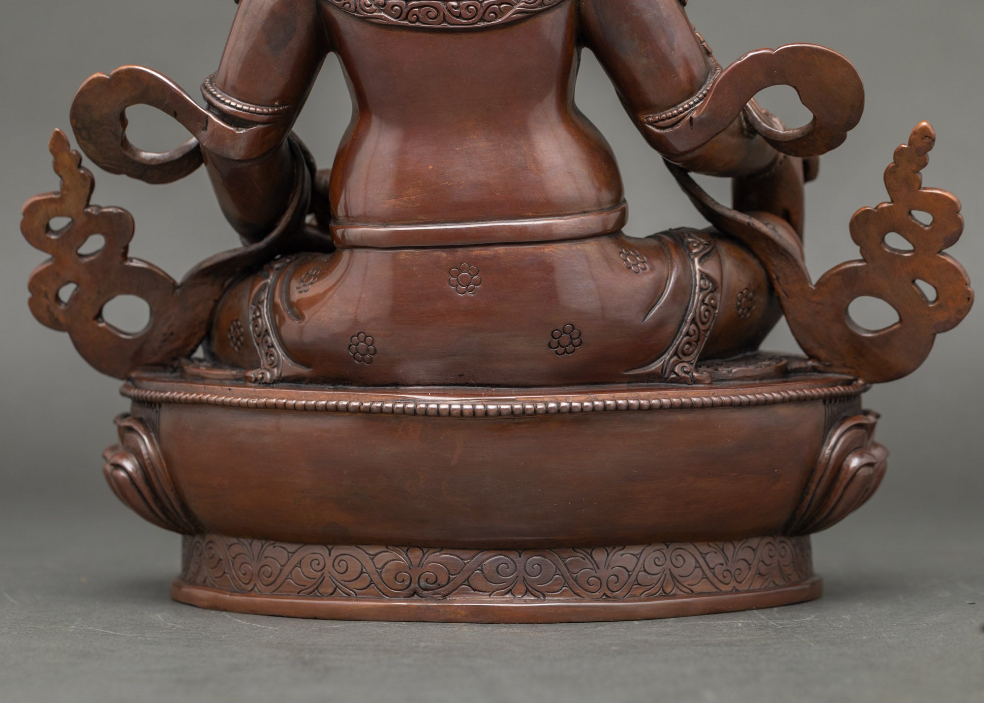 Dzambhala Statue- A Symbol of Wealth and Abundance