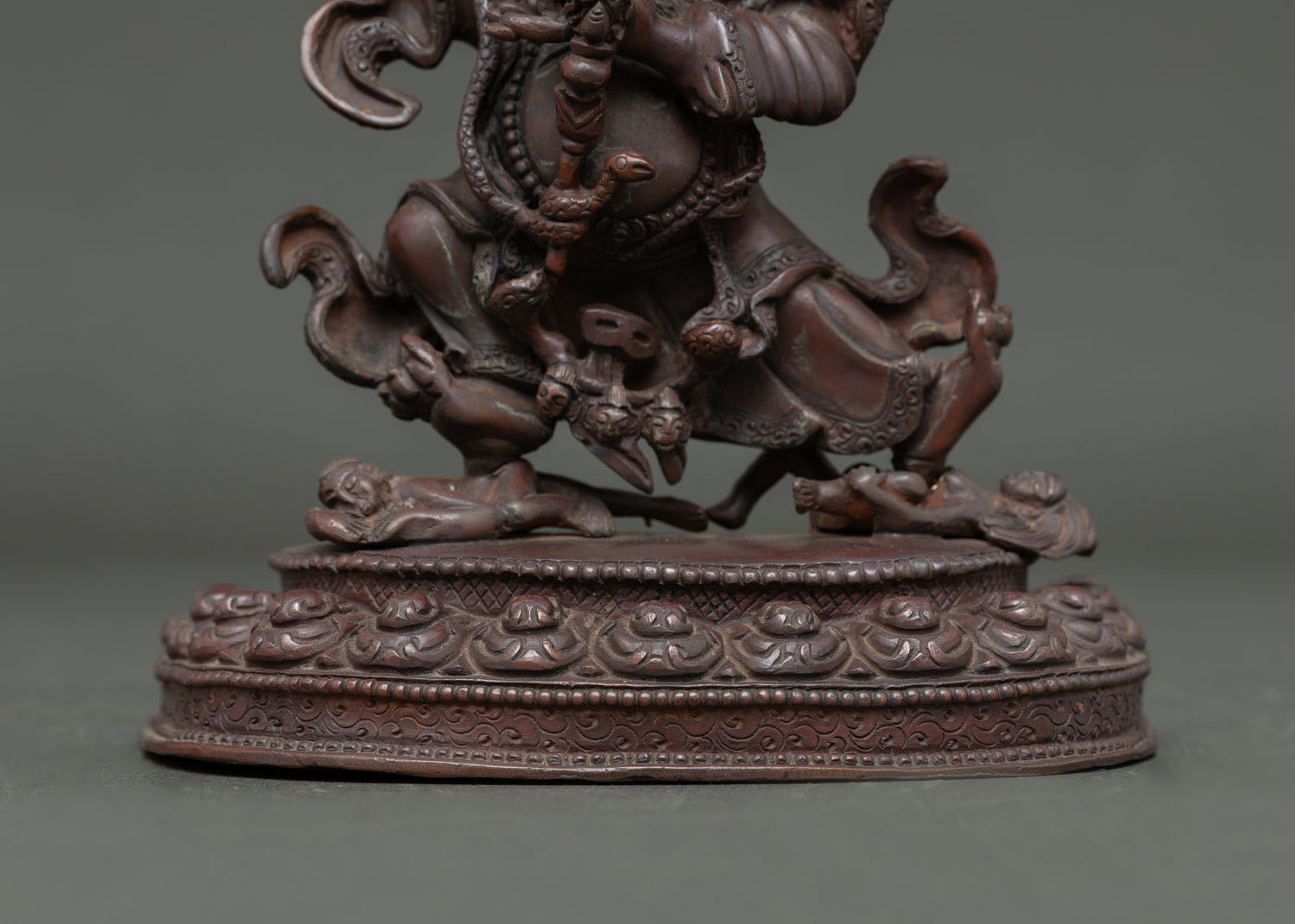Mahakala Bernagchen Statue | Tibetan Guardian Deity Art