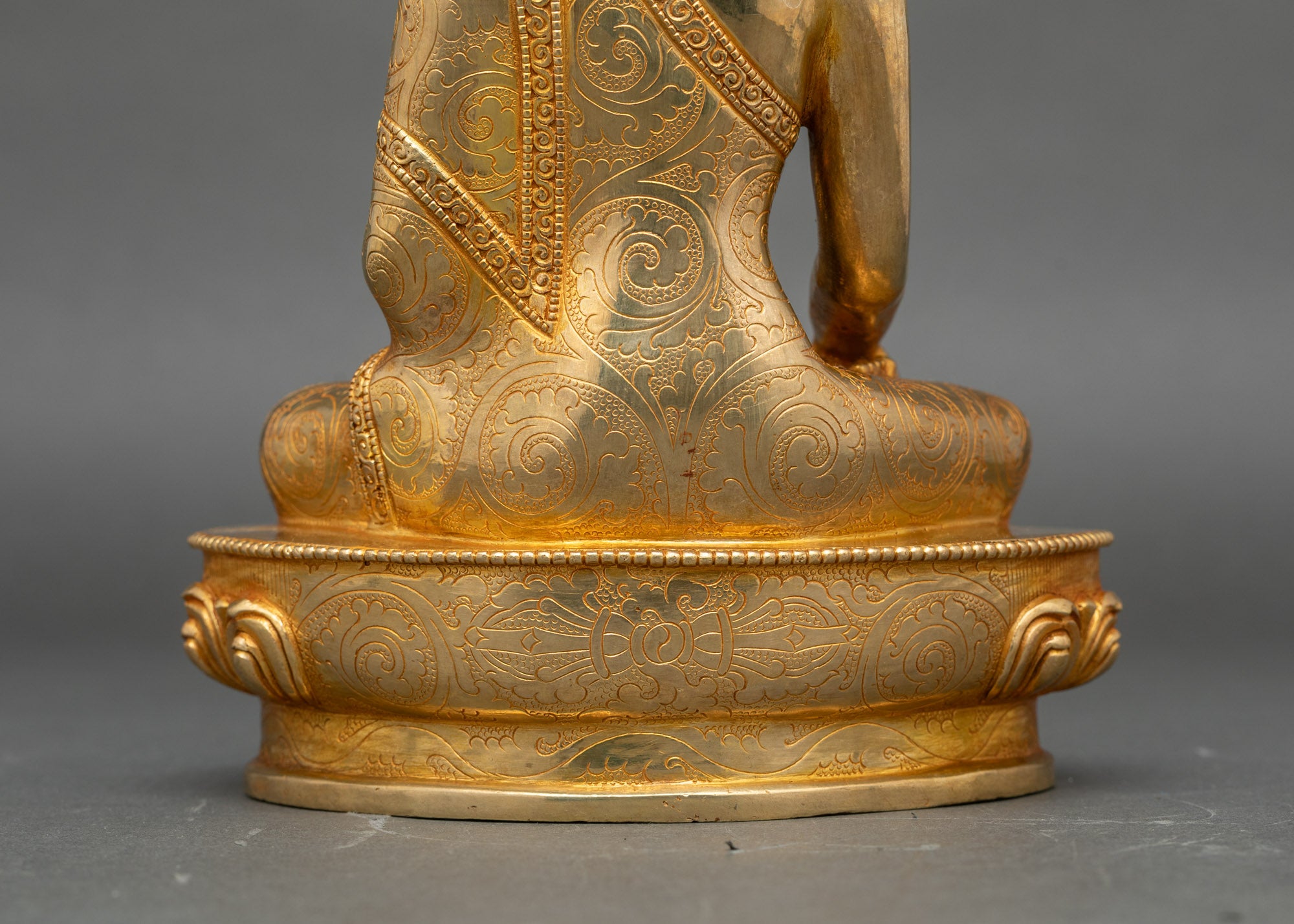 Buddha Shakyamuni Statue | The Historical Buddha of Enlightenment