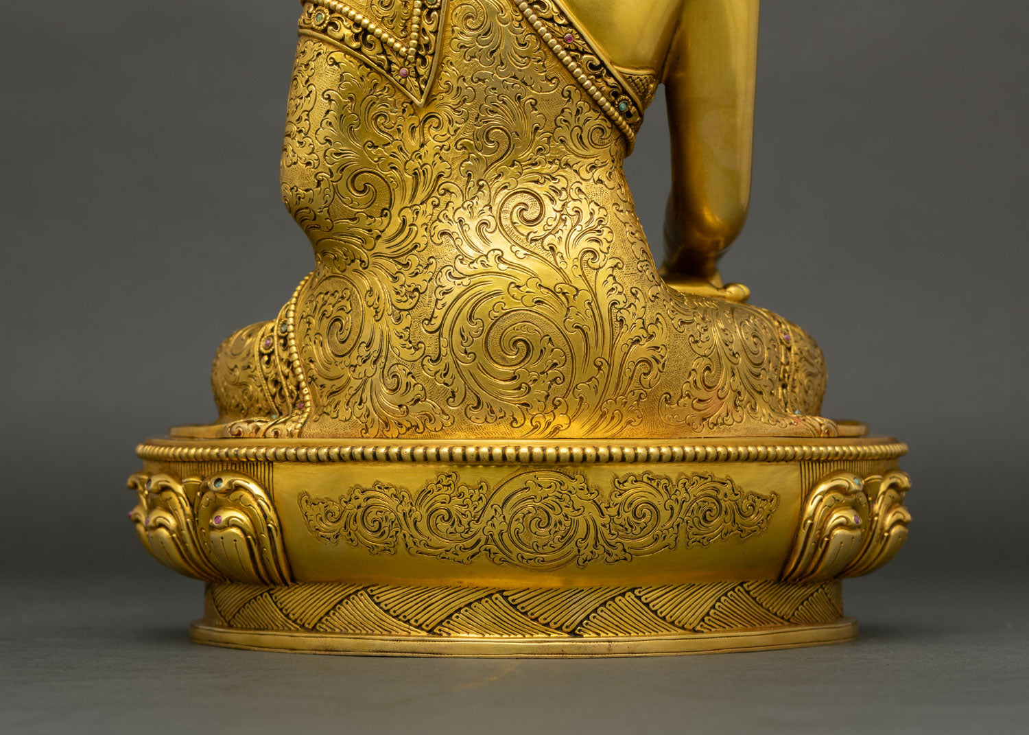 Handcrafted Shakyamuni Buddha Statue | Meditation Decor